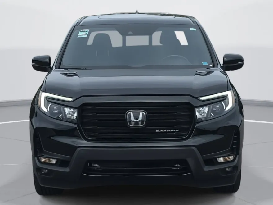2023 Honda Ridgeline Black Edition photo 1