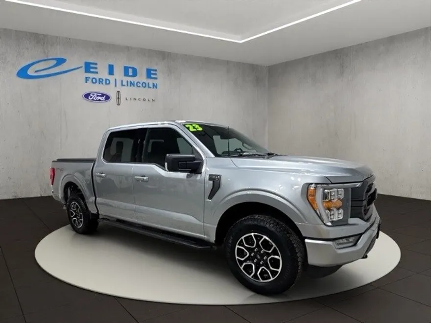 2023 Ford F-150 XLT photo 1