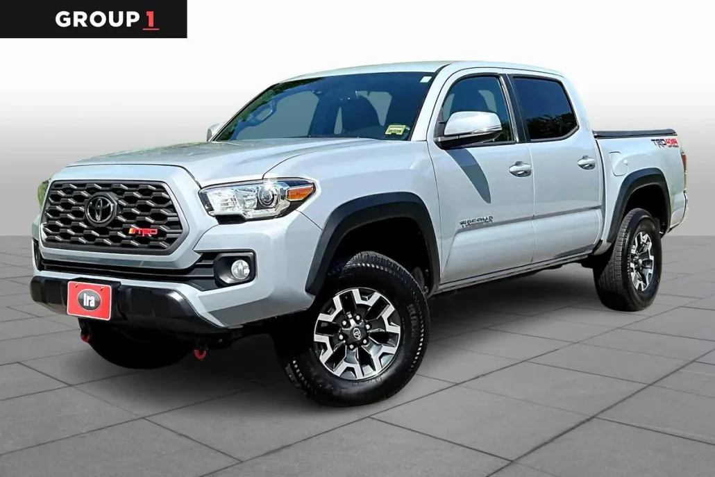 2021 Toyota Tacoma TRD photo 1