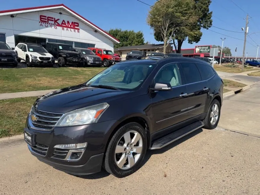 2015 Chevrolet Traverse LTZ photo 1