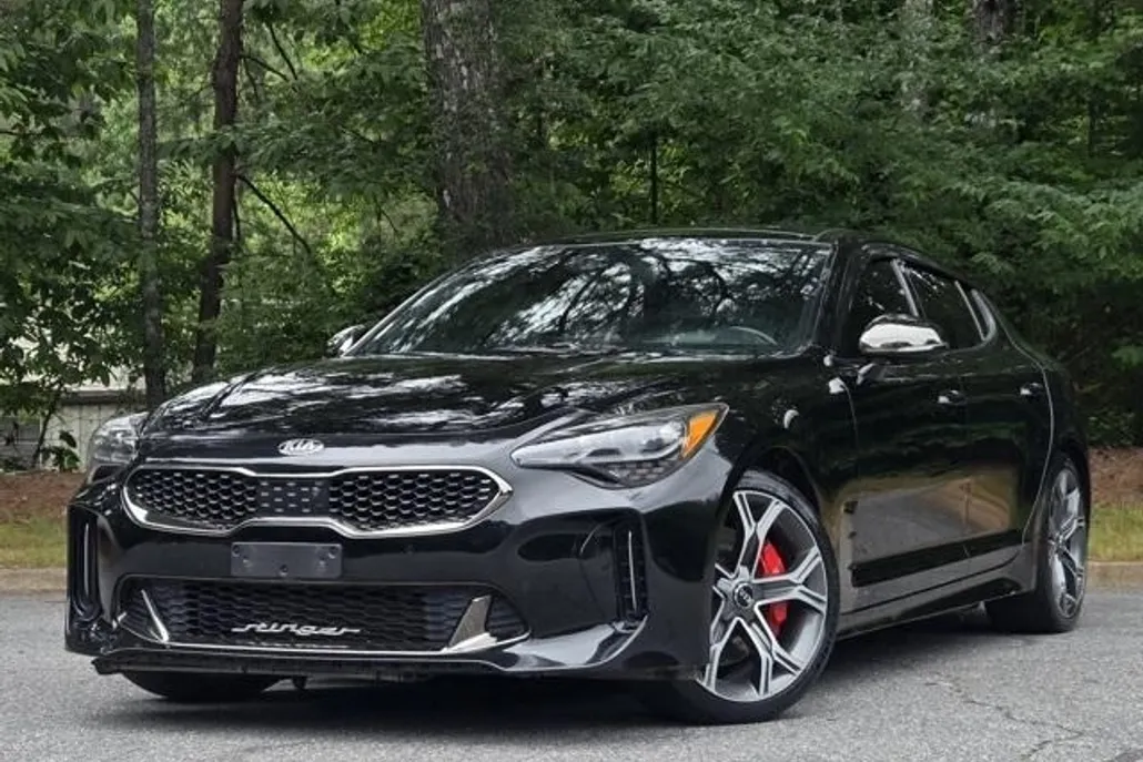 2020 Kia Stinger GT2 photo 1