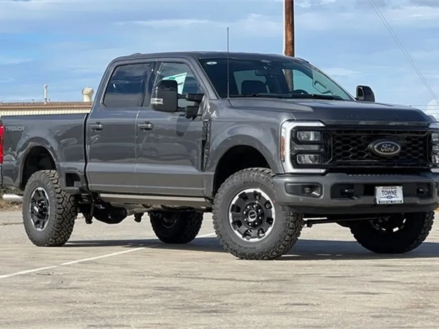 2026 Ford F-250 photo 1