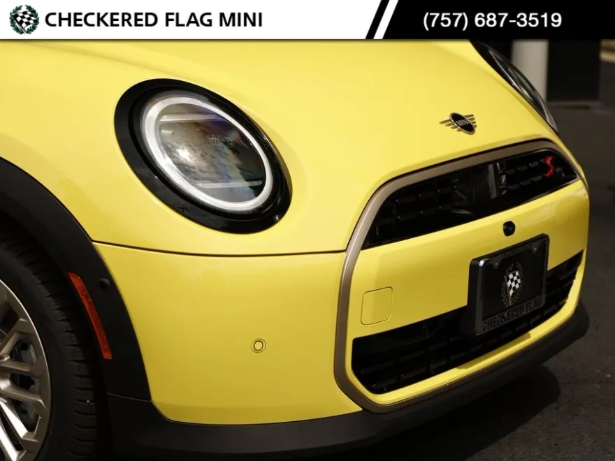 2025 Mini Cooper S Iconic photo 1