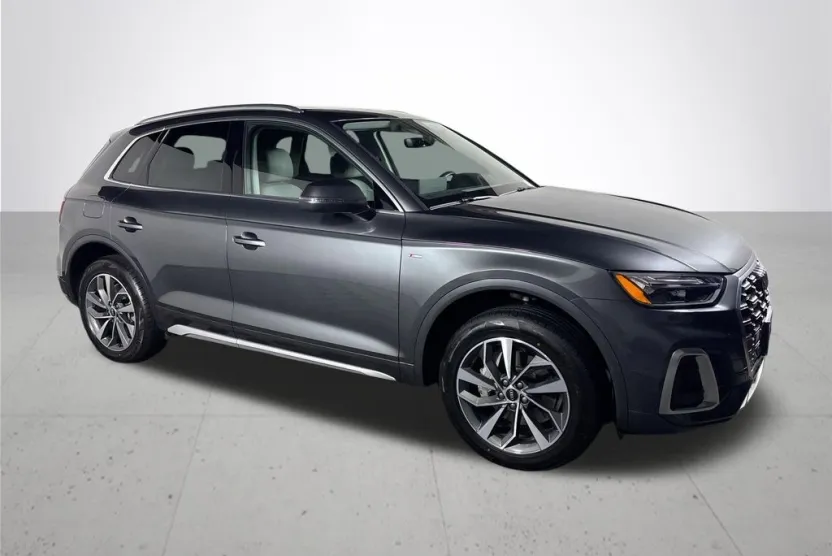 2022 Audi Q5 45 S line Premium photo 1
