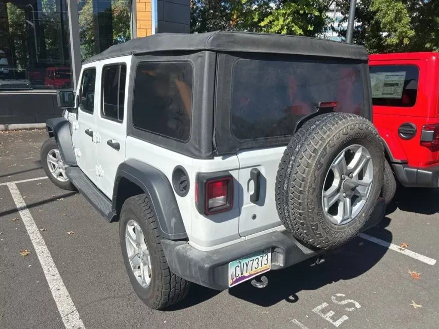 2018 Jeep Wrangler Unlimited Sport S photo 1