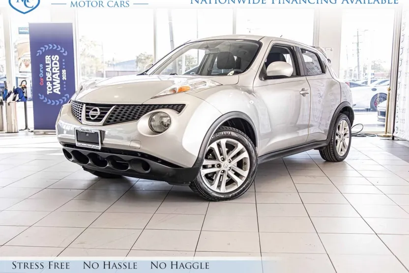 2011 Nissan Juke S photo 1