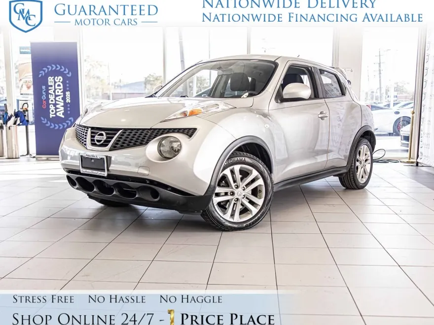 2011 Nissan Juke S photo 1
