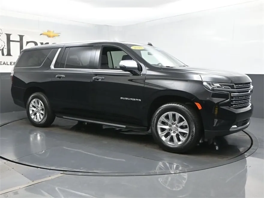 2024 Chevrolet Suburban Premier photo 1