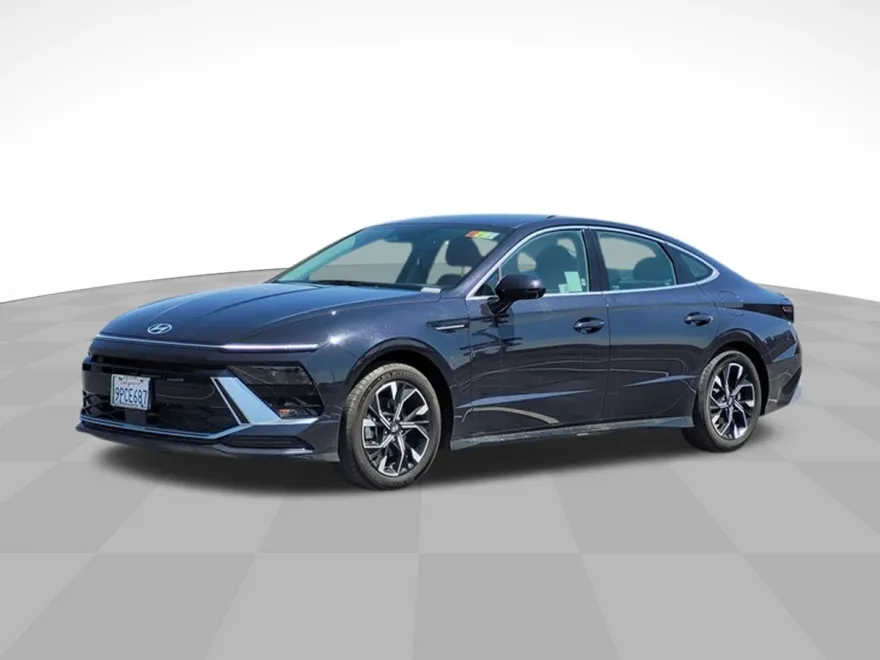 2024 Hyundai Sonata SEL photo 1