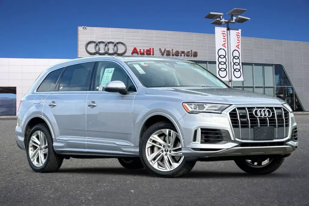2022 Audi Q7 55 Premium photo 1