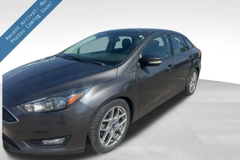 2015 Ford Focus SE photo 1