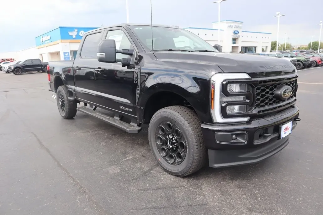 2026 Ford F-250 XLT photo 1