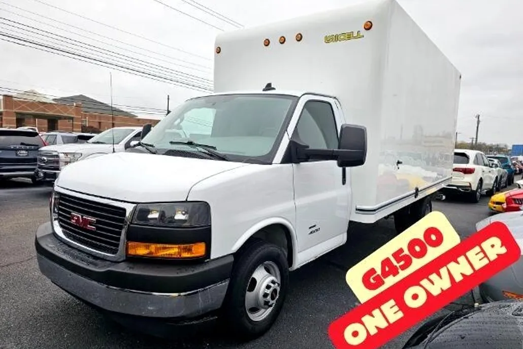 2022 Gmc Savana Cutaway photo 1
