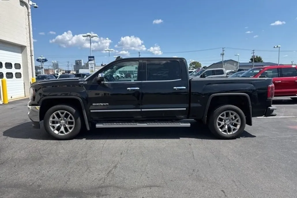 2018 Gmc Sierra 1500 SLT photo 1