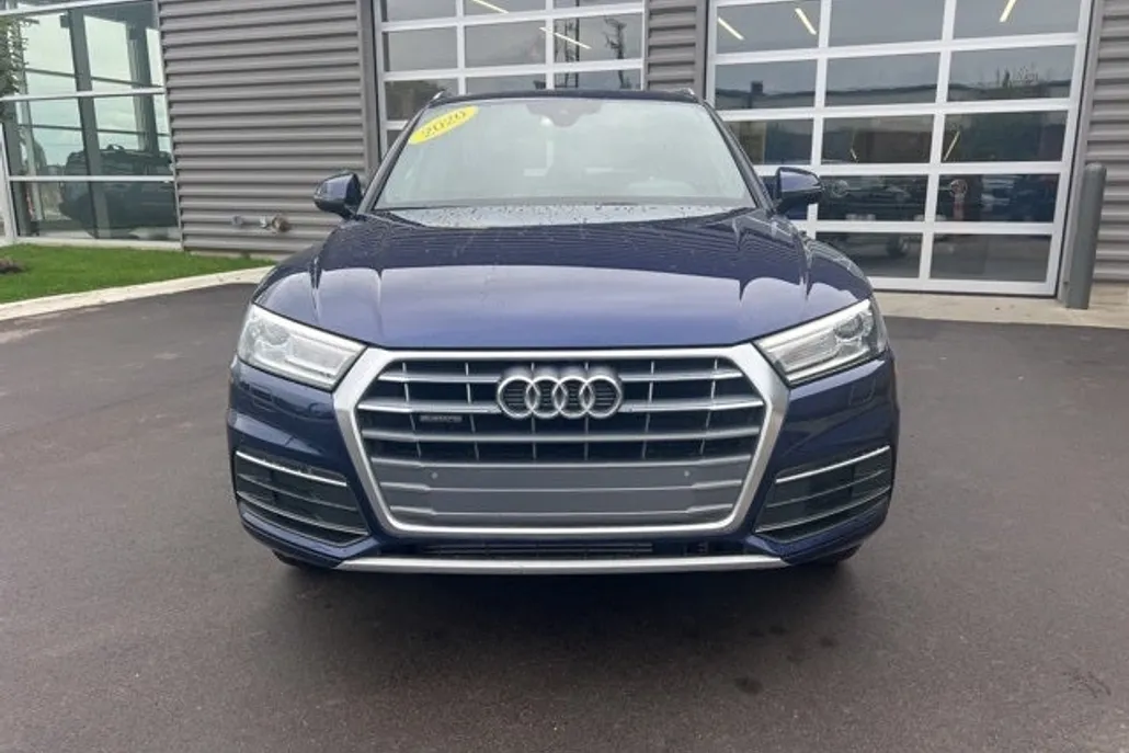 2020 Audi Q5 45 Premium photo 1