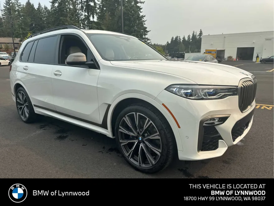 2022 Bmw X7 M50i photo 1