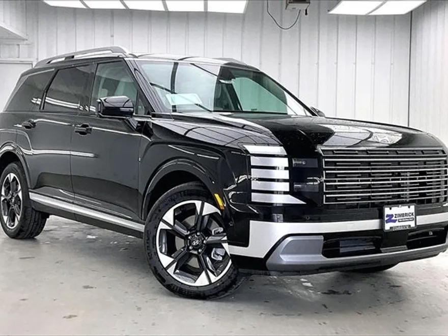 2026 Hyundai Palisade Limited photo 1