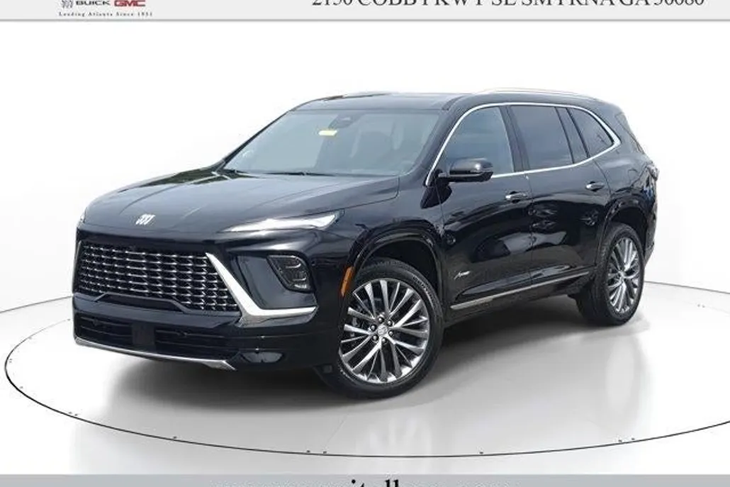 2025 Buick Enclave Avenir photo 1