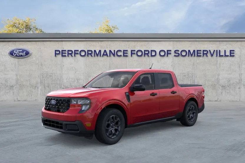 2025 Ford Maverick XLT photo 1