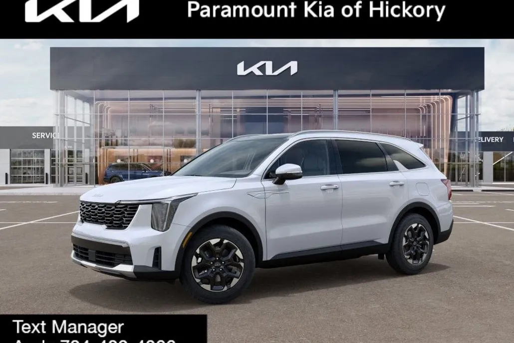 2025 Kia Sorento S photo 1
