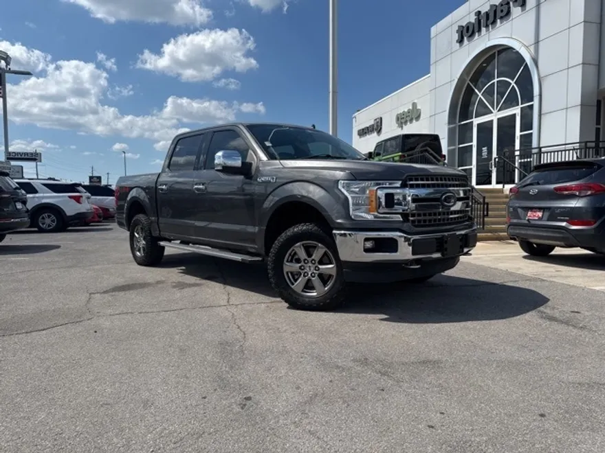 2020 Ford F-150 XLT photo 1