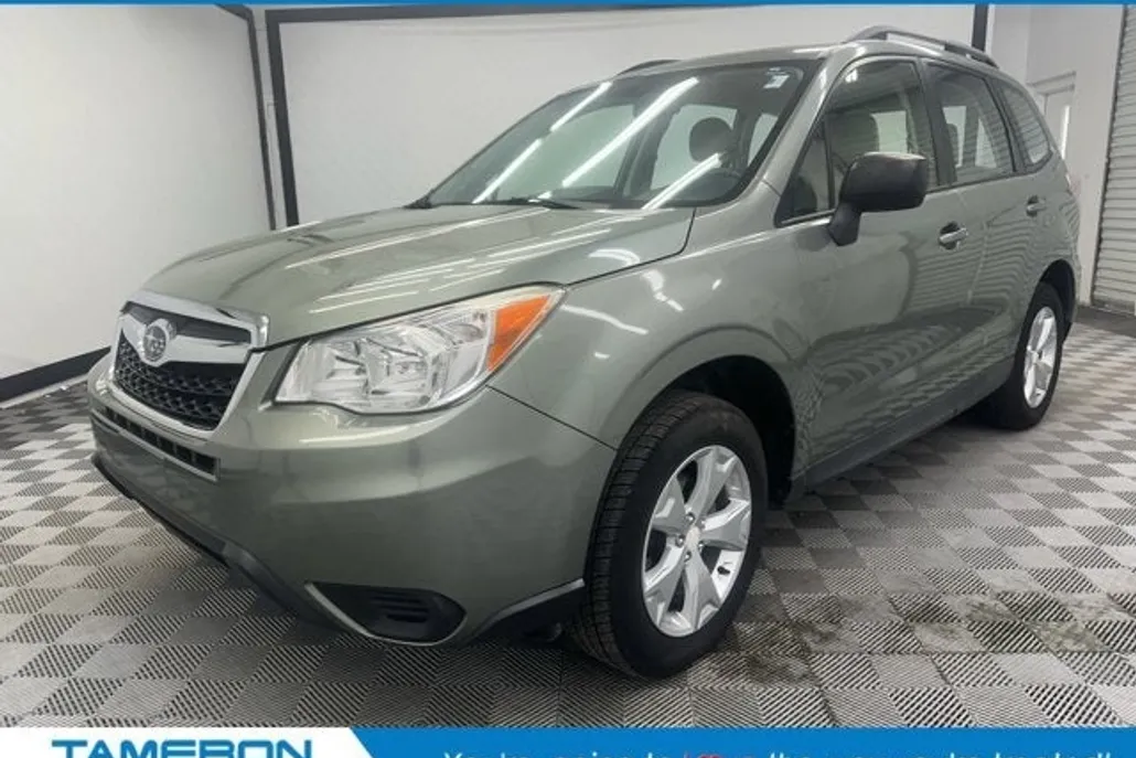 2016 Subaru Forester 2.5i photo 1