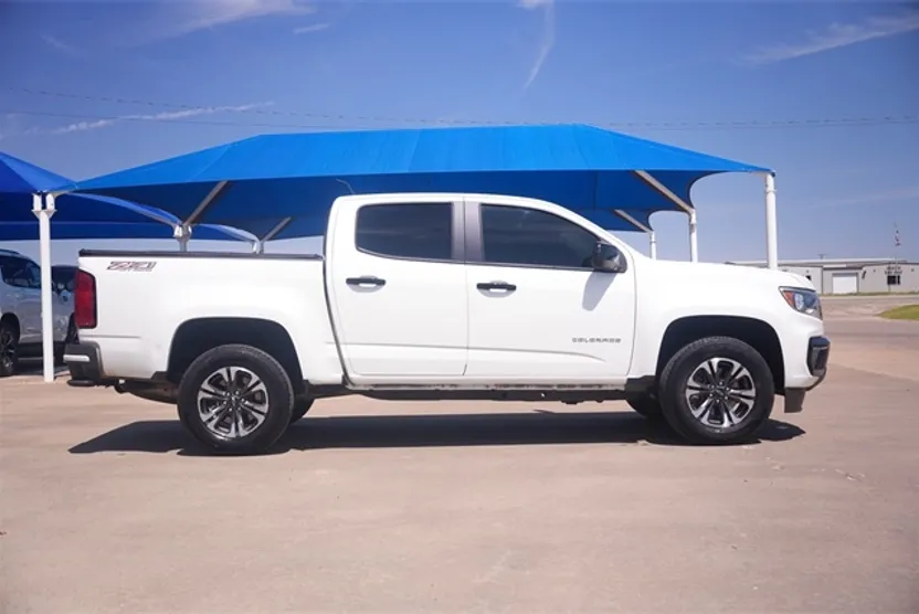 2022 Chevrolet Colorado Z71 photo 1
