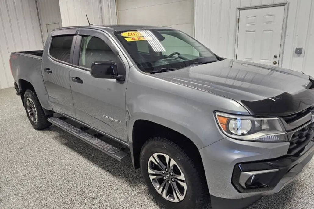 2022 Chevrolet Colorado Z71 photo 1