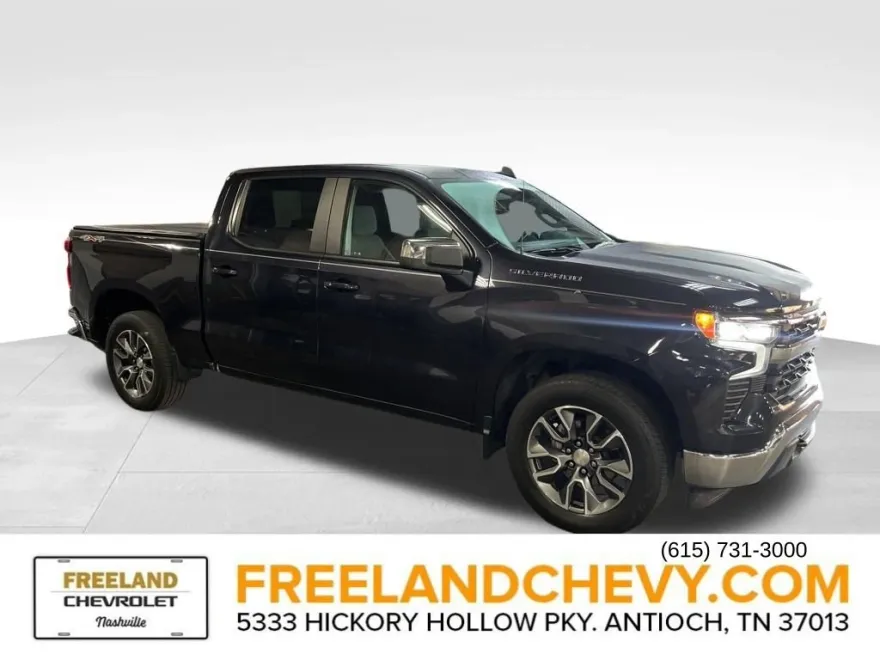 2023 Chevrolet Silverado 1500 LT photo 1