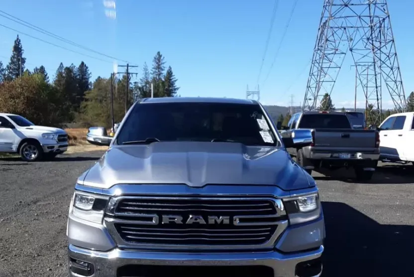 2022 Ram 1500 Laramie photo 1