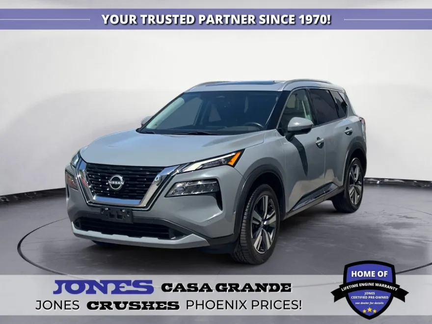 2023 Nissan Rogue SL photo 1