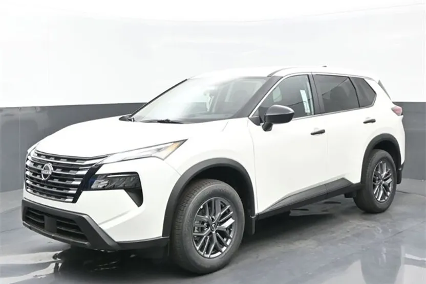 2026 Nissan Rogue S photo 1