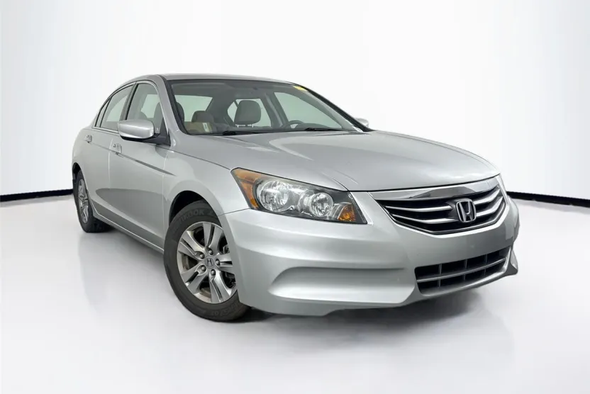 2012 Honda Accord LX photo 1