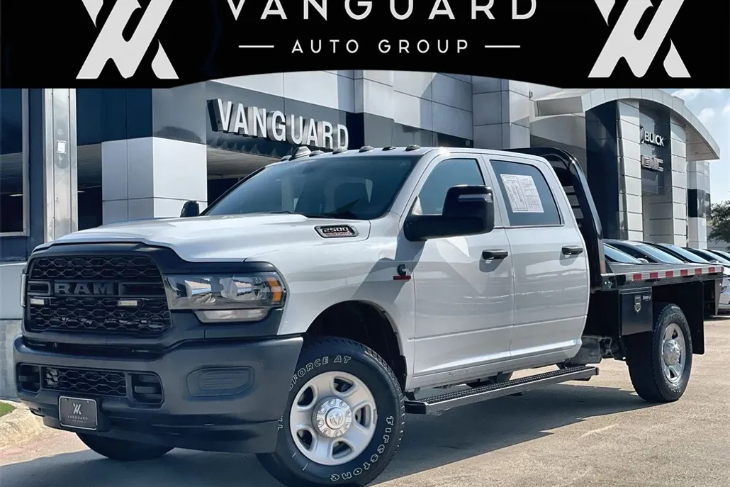 2023 Ram 2500 Tradesman photo 1