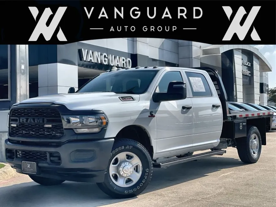 2023 Ram 2500 Tradesman photo 1