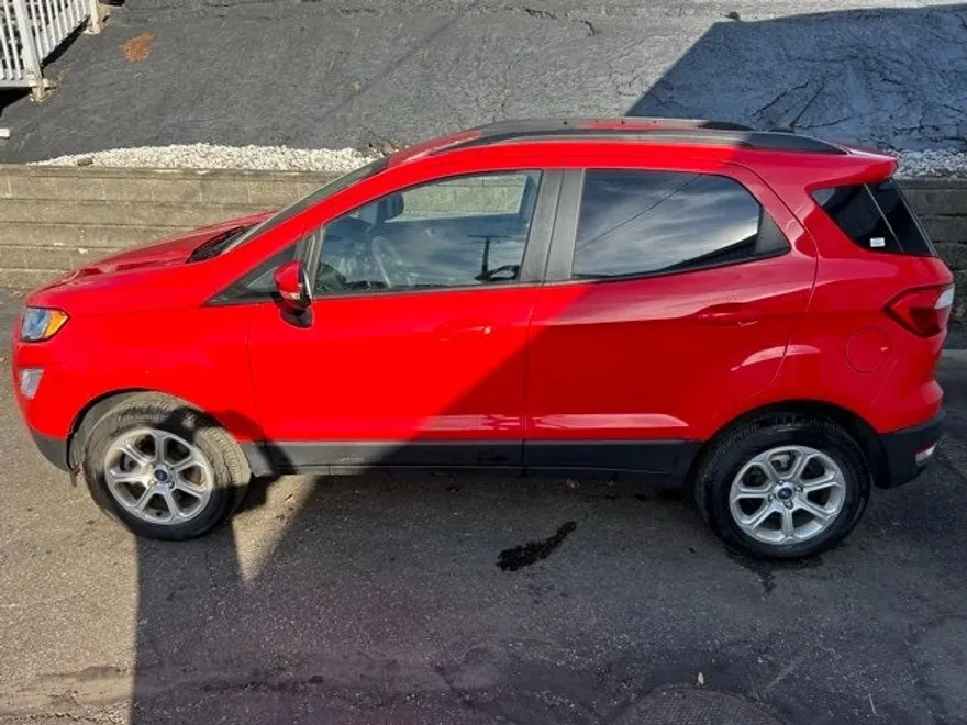2022 Ford EcoSport SE photo 1