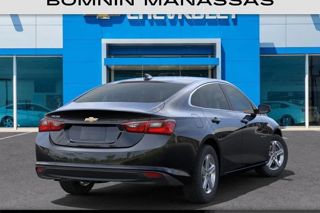 2025 Chevrolet Malibu LS photo 1