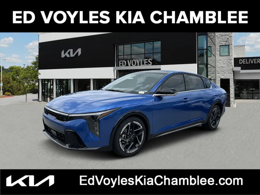 2025 Kia K4 GT-Line photo 1