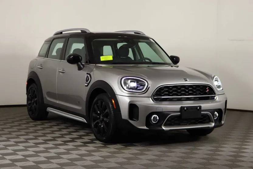 2023 Mini Countryman S ALL4 photo 1