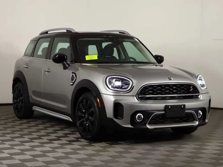 2023 Mini Countryman S ALL4 photo 1