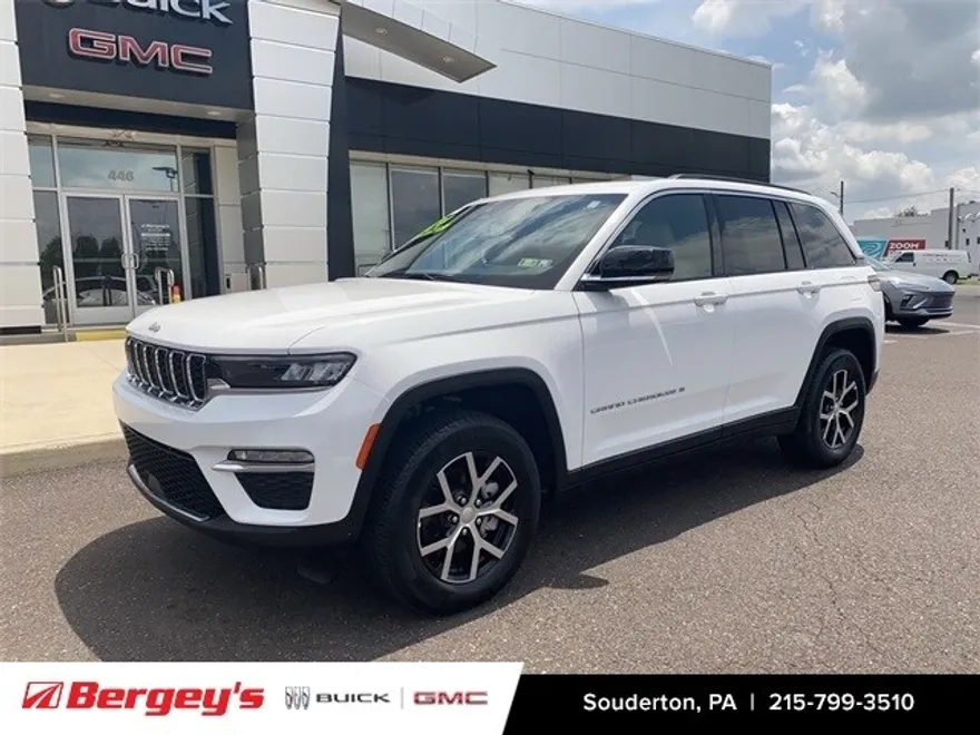2024 Jeep Grand Cherokee Limited photo 1