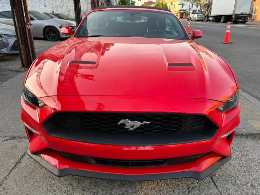 2018 Ford Mustang EcoBoost Premium Convertible photo 2