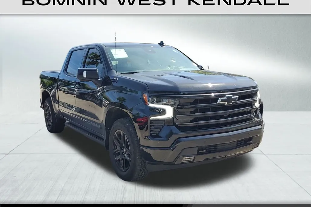 2025 Chevrolet Silverado 1500 High Country photo 1