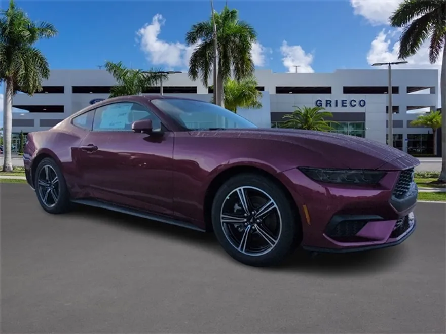 2025 Ford Mustang EcoBoost photo 1