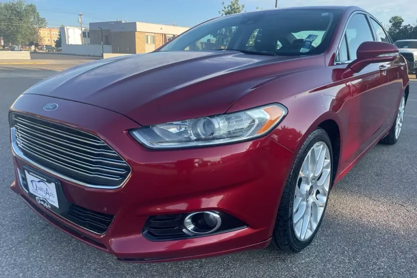 2014 Ford Fusion Titanium photo 1