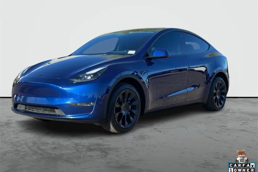 2022 Tesla Model Y Long Range photo 1