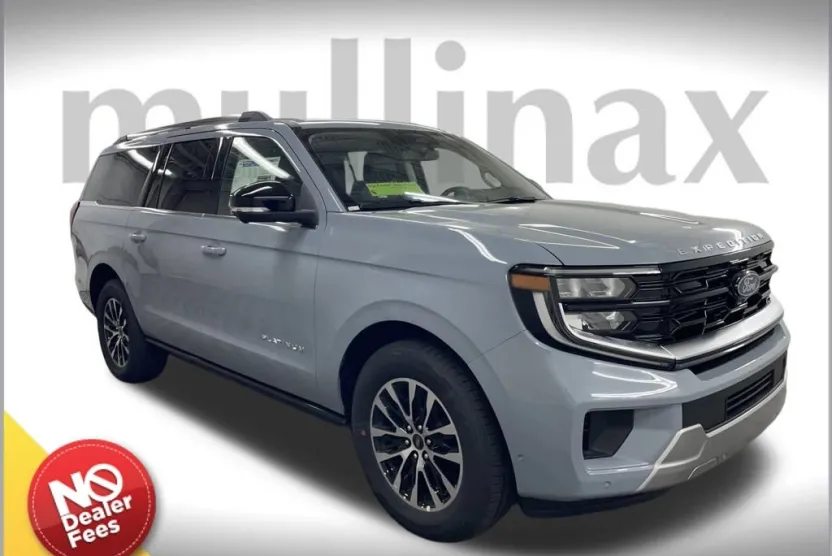 2025 Ford Expedition MAX Platinum photo 1