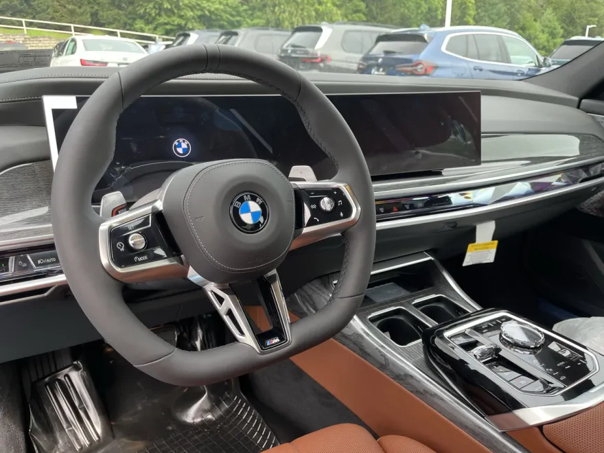 2025 Bmw 760i xDrive photo 1