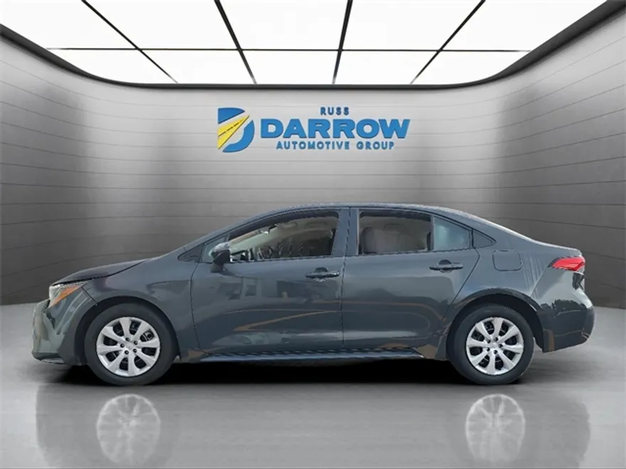 2023 Toyota Corolla LE photo 1