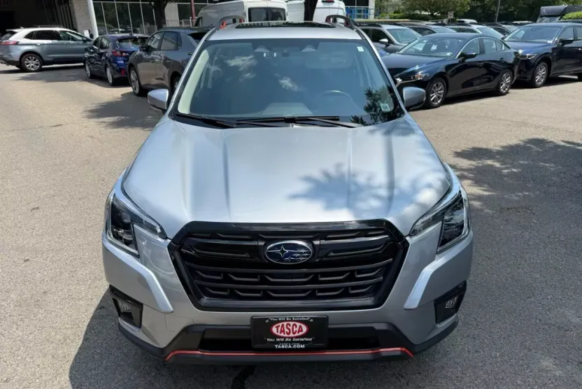 2024 Subaru Forester Sport Base photo 1